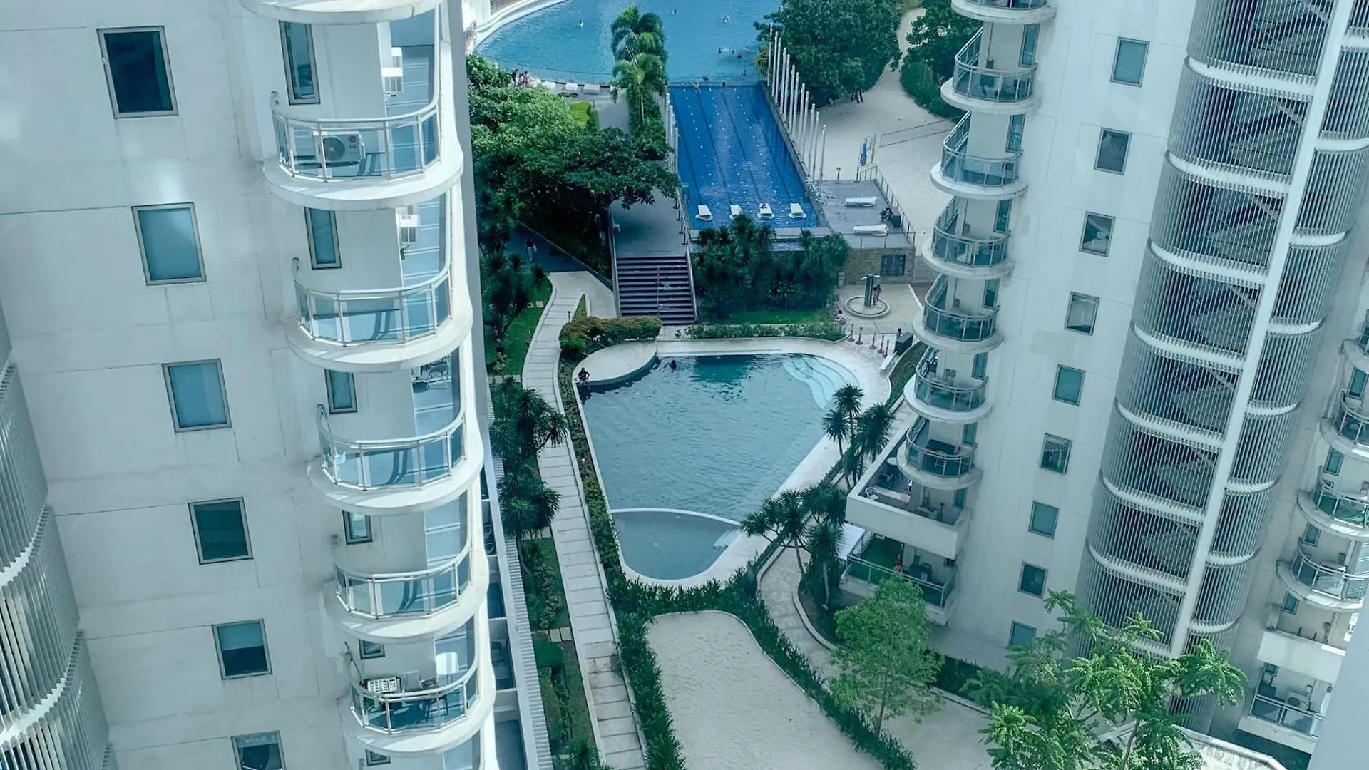 Aparthotel Azure Urban Resort Residences Paranaque City
