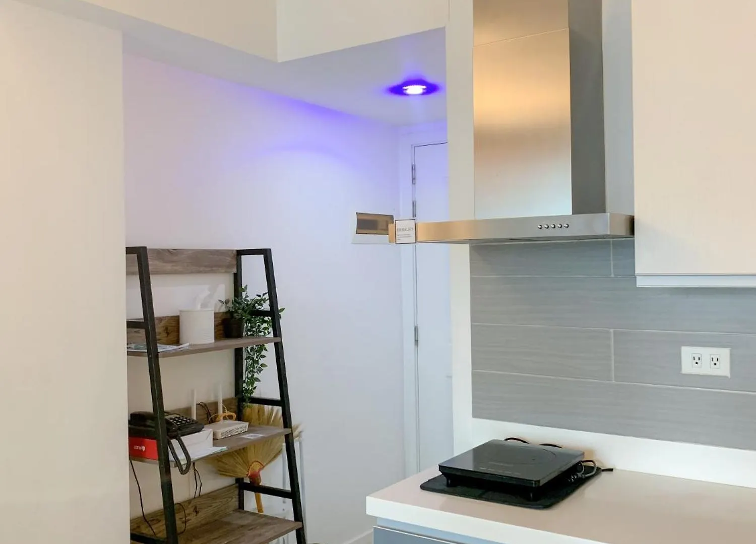 Azure Urban Resort Residences Paranaque City 0*,  Philippines